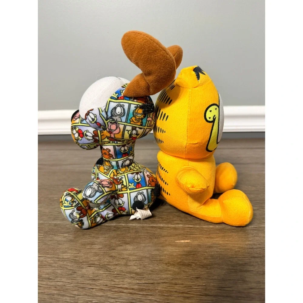 Garfield and Odie Comic‎ Strip Print Plush Set